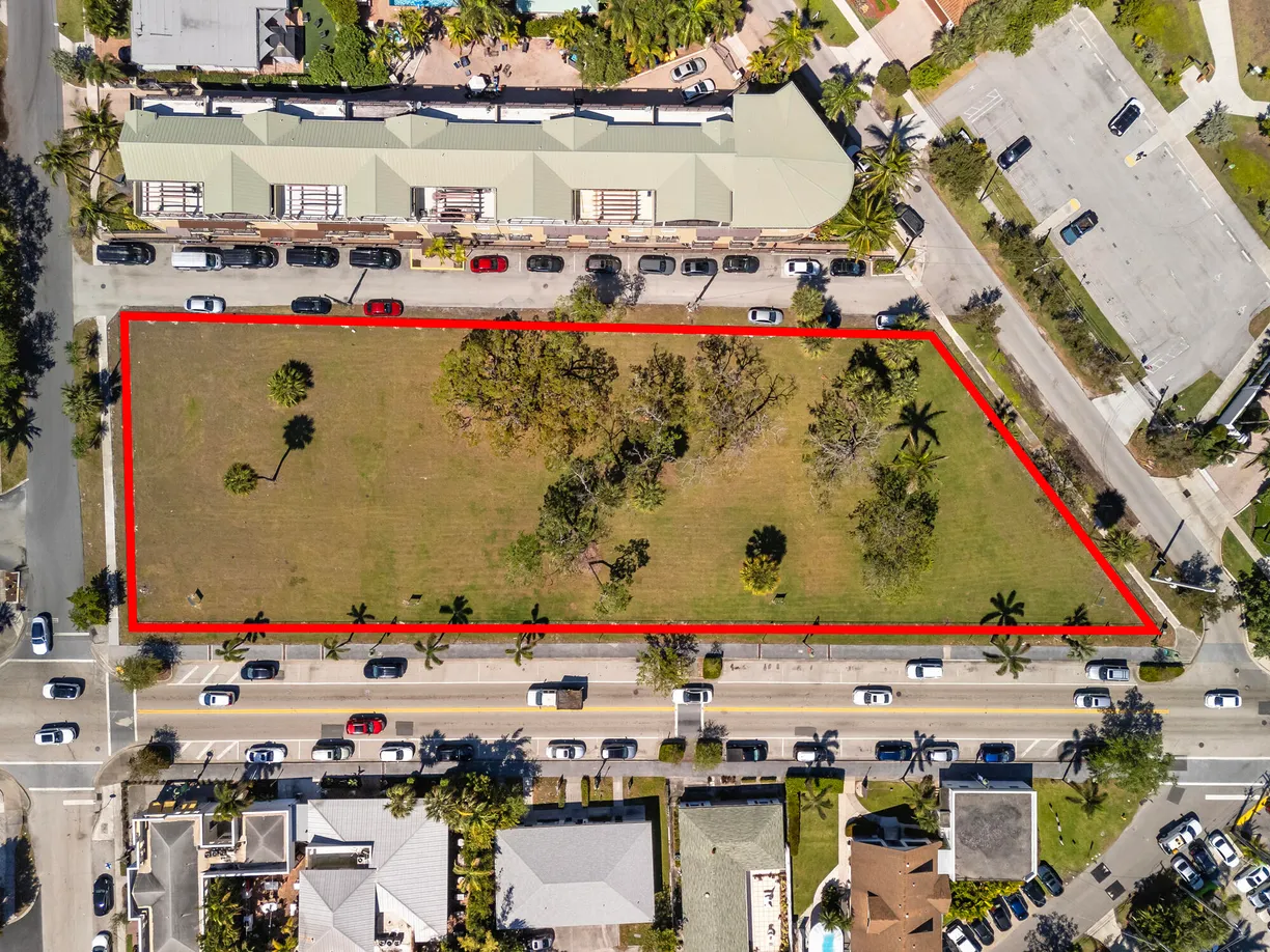 South Florida Real Estate | View 201 E Ocean Avenue, 1 | Listing