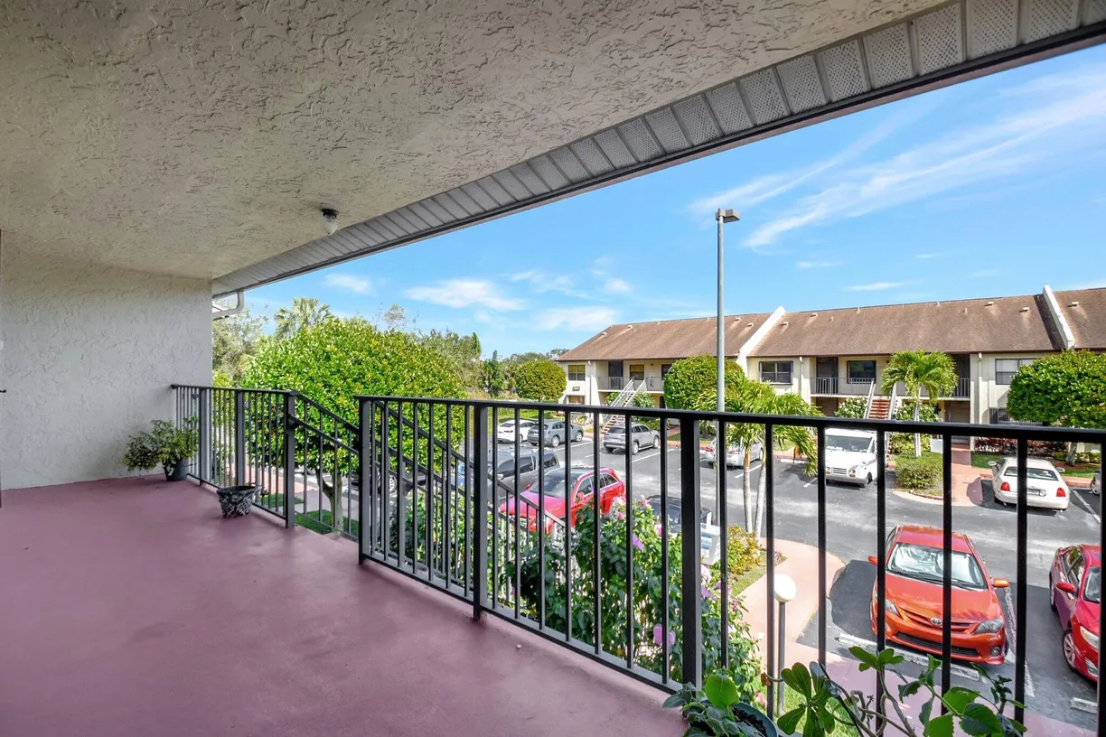 South Florida Real Estate | View 7843 Willow Springs Drive, 623 | Listing