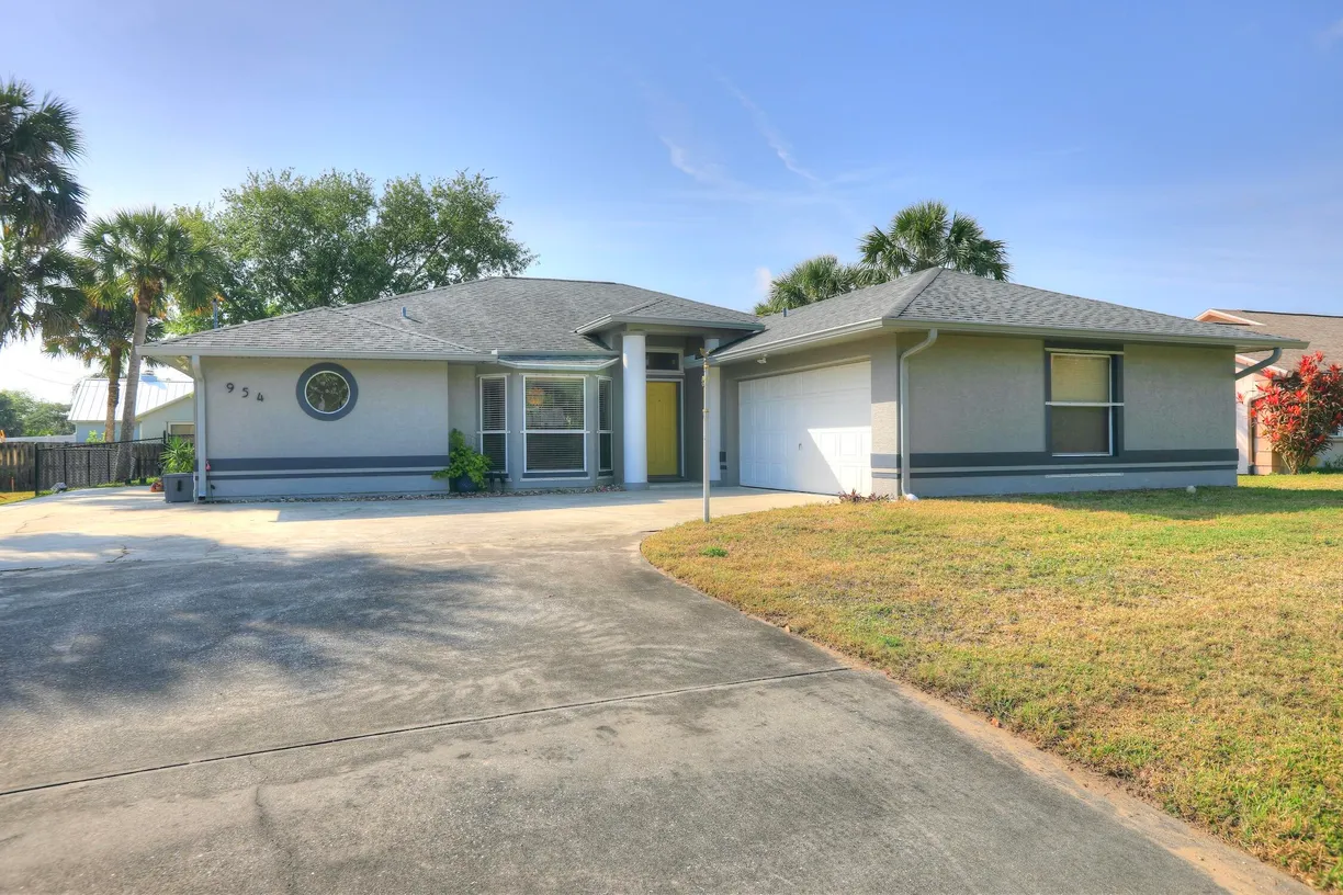 South Florida Real Estate | View 954 Crown Street | 3 Beds, 3 Baths