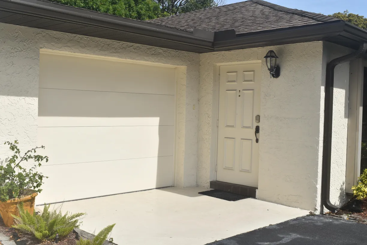 South Florida Real Estate | View 4695 Robinwood Place, B | Listing