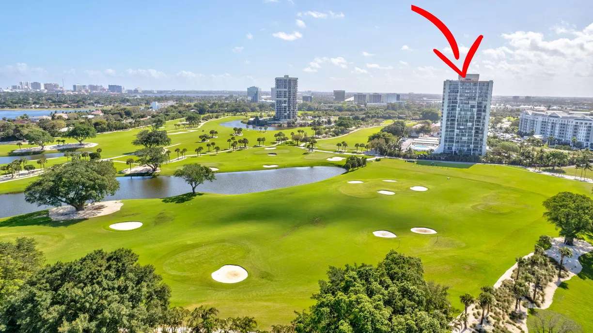 South Florida Real Estate | View 2000 Presidential Way, 702 | 2 Beds, 2 Baths