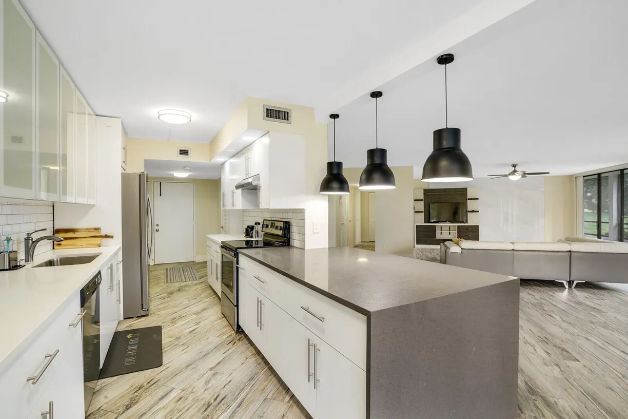 South Florida Real Estate | View 4770 Fountains Drive, 104 | 2 Beds, 2 Baths