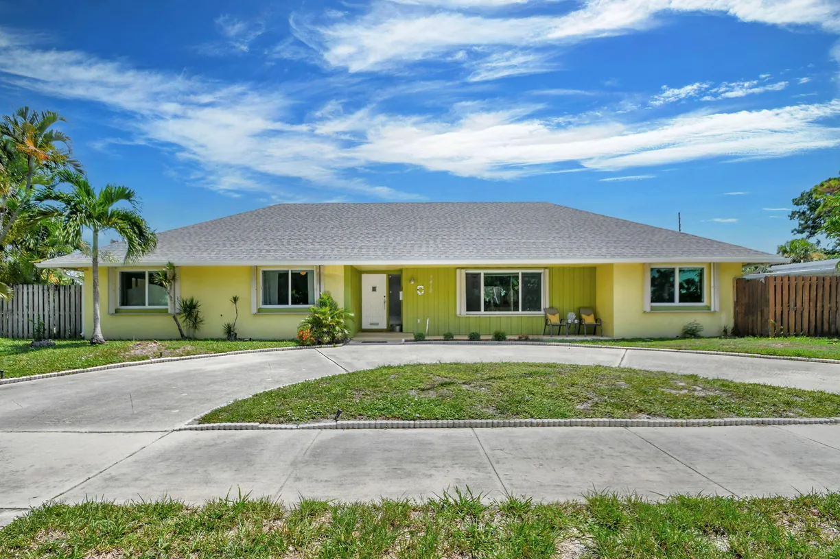 South Florida Real Estate | View 3412 Lake Osborne Drive | Listing