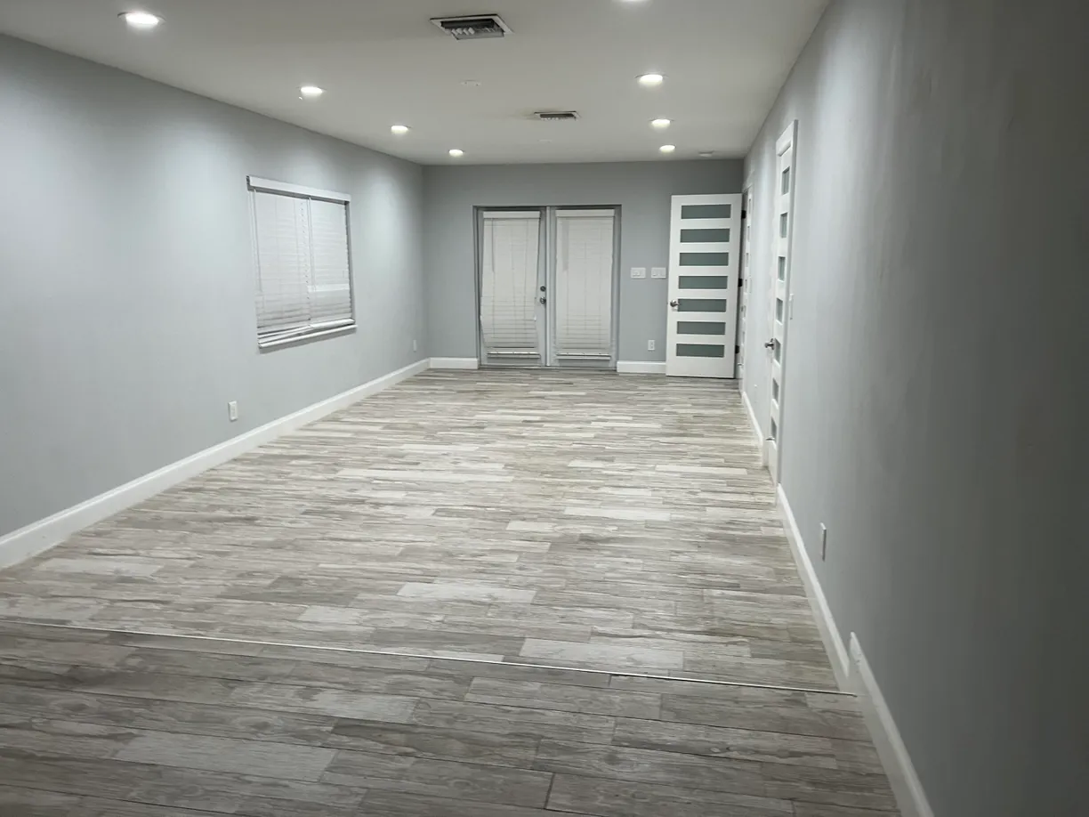 South Florida Real Estate | View 817 S L Street | Listing