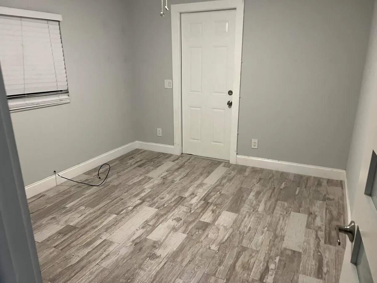 South Florida Real Estate | View 817 S L Street | Listing