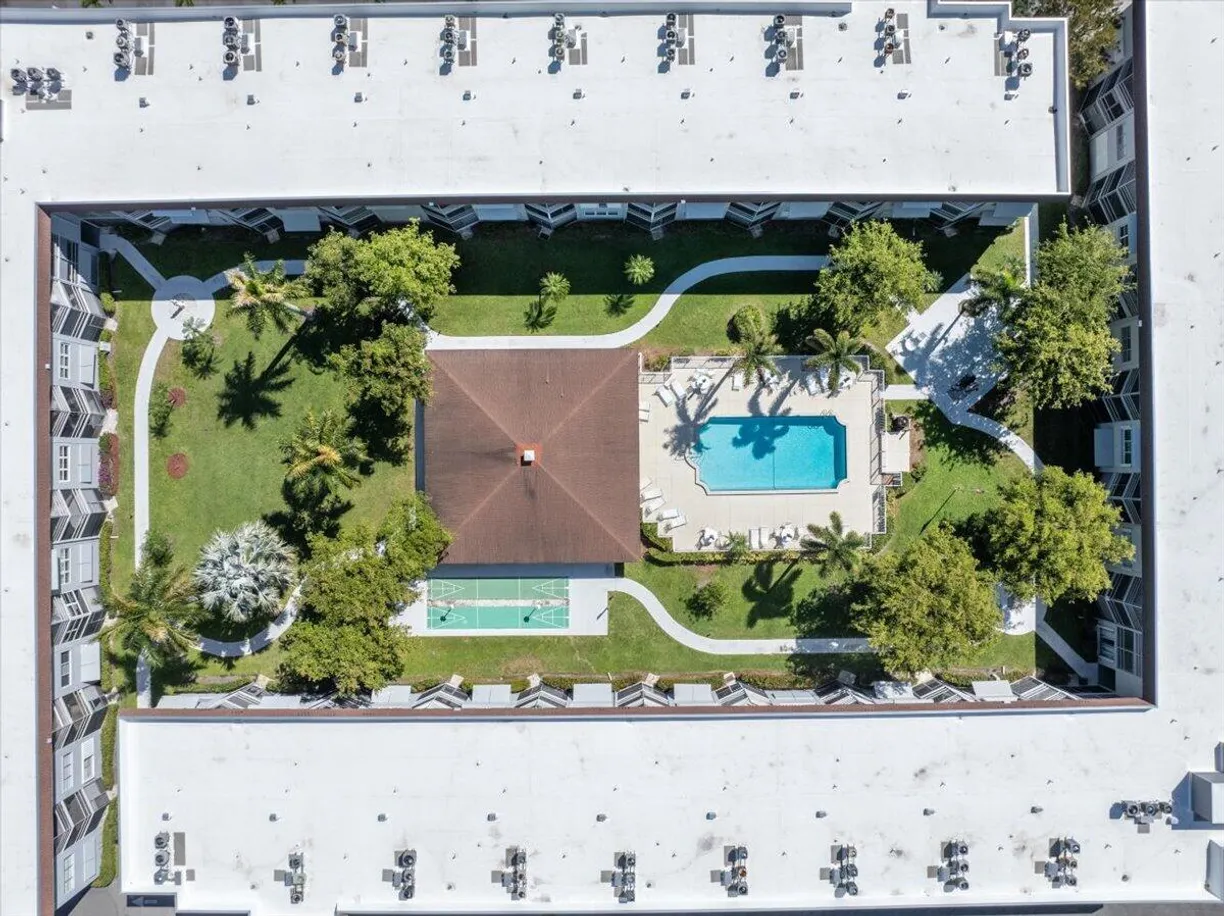 South Florida Real Estate | View 1040 SE 4th Avenue, 322 | 2 Beds, 2 Baths