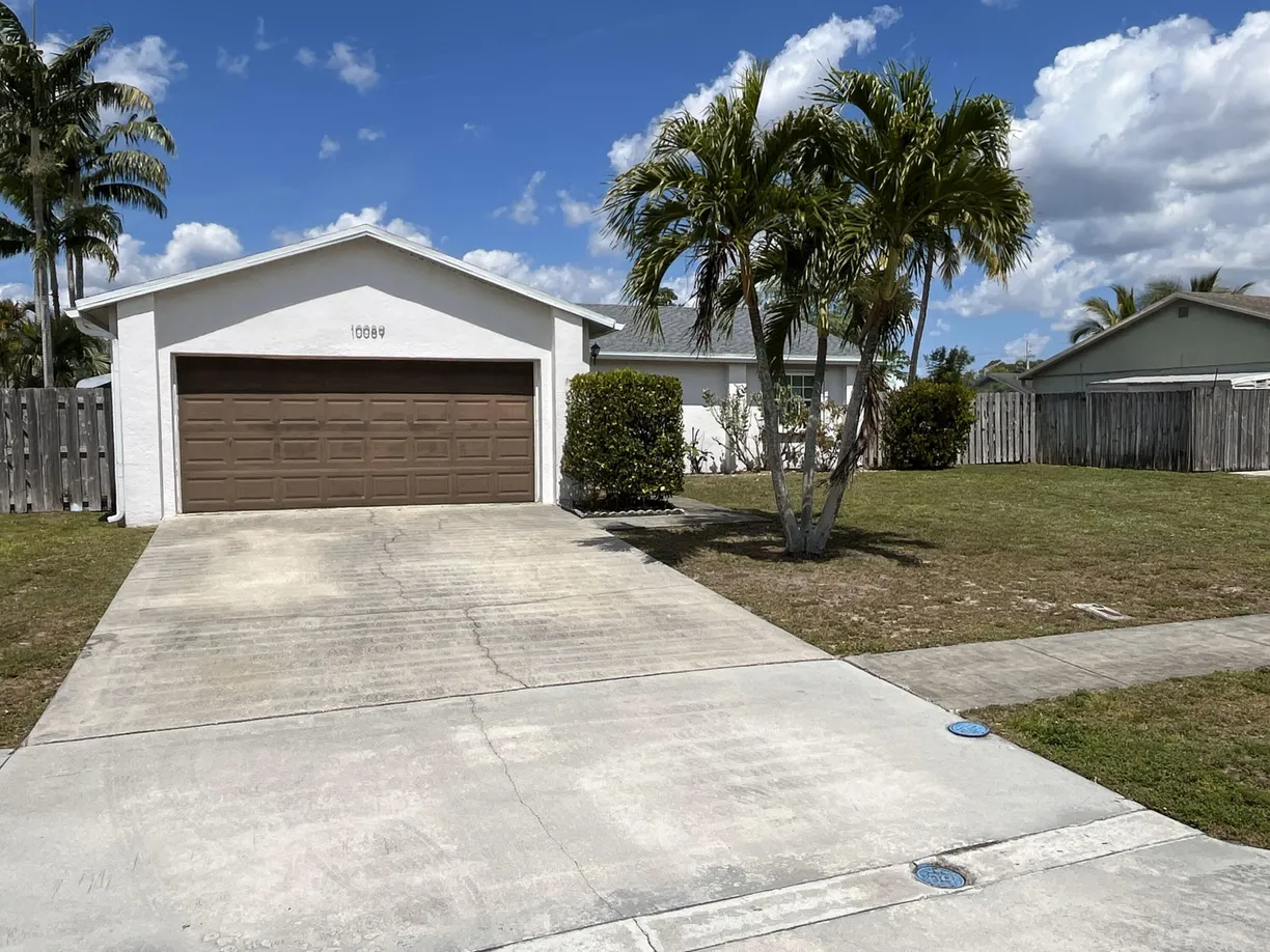 South Florida Real Estate | View 10089 Penzance Lane | Listing