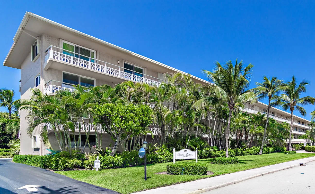 South Florida Real Estate | View 139 Sunrise Avenue, 2110 | 2 Beds, 2 Baths