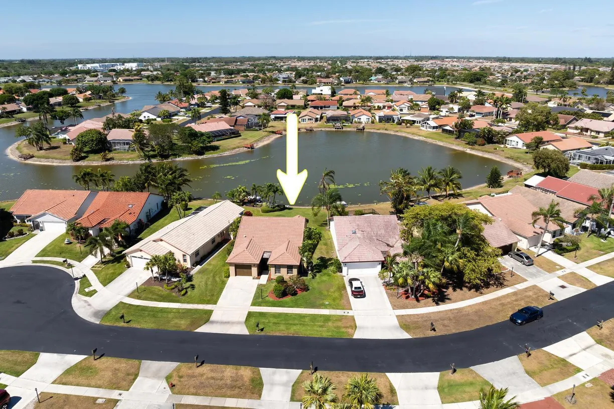 South Florida Real Estate | View 8336 Bonita Isle Drive | Listing