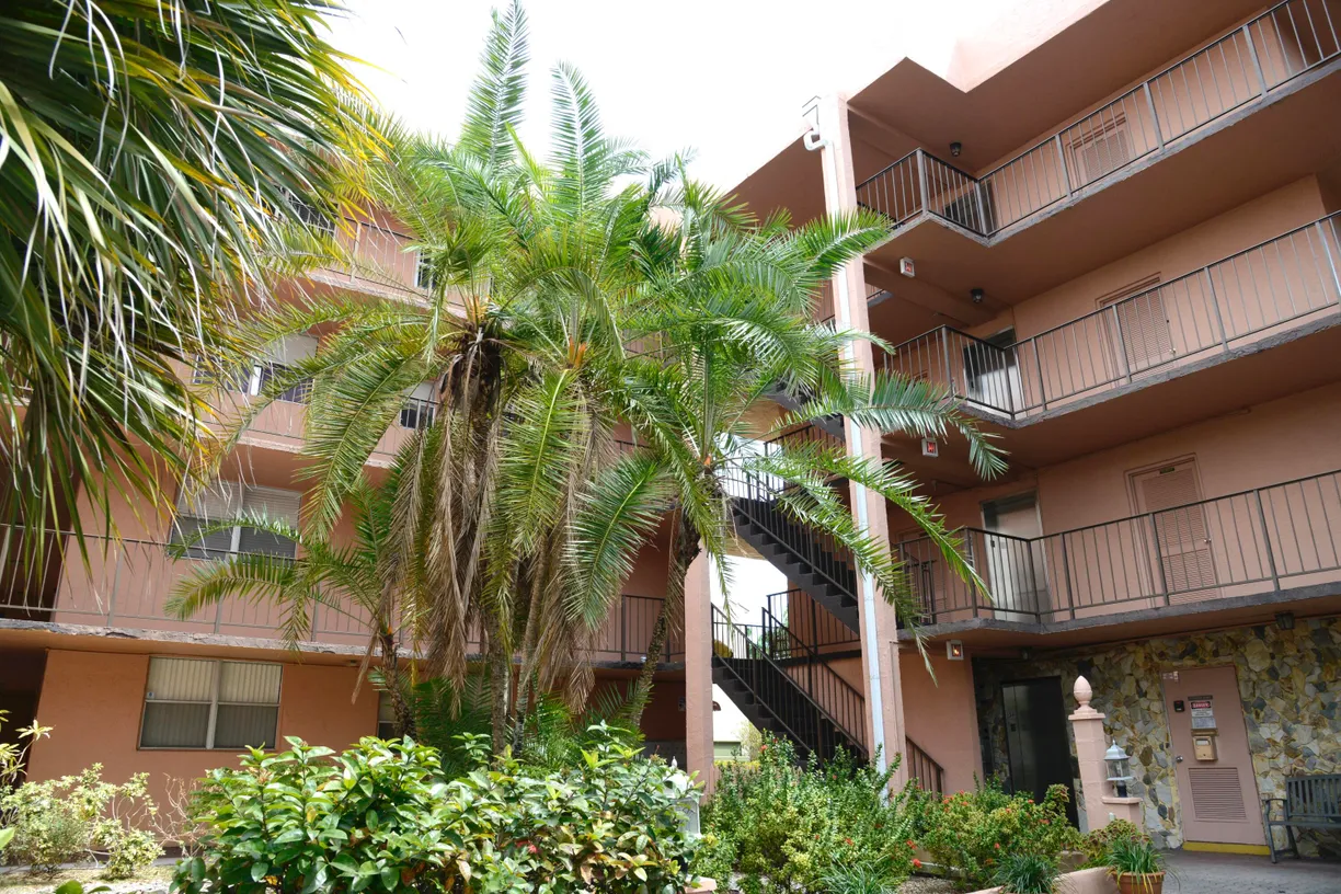 South Florida Real Estate | View 2841 Somerset Drive, 217 | Listing