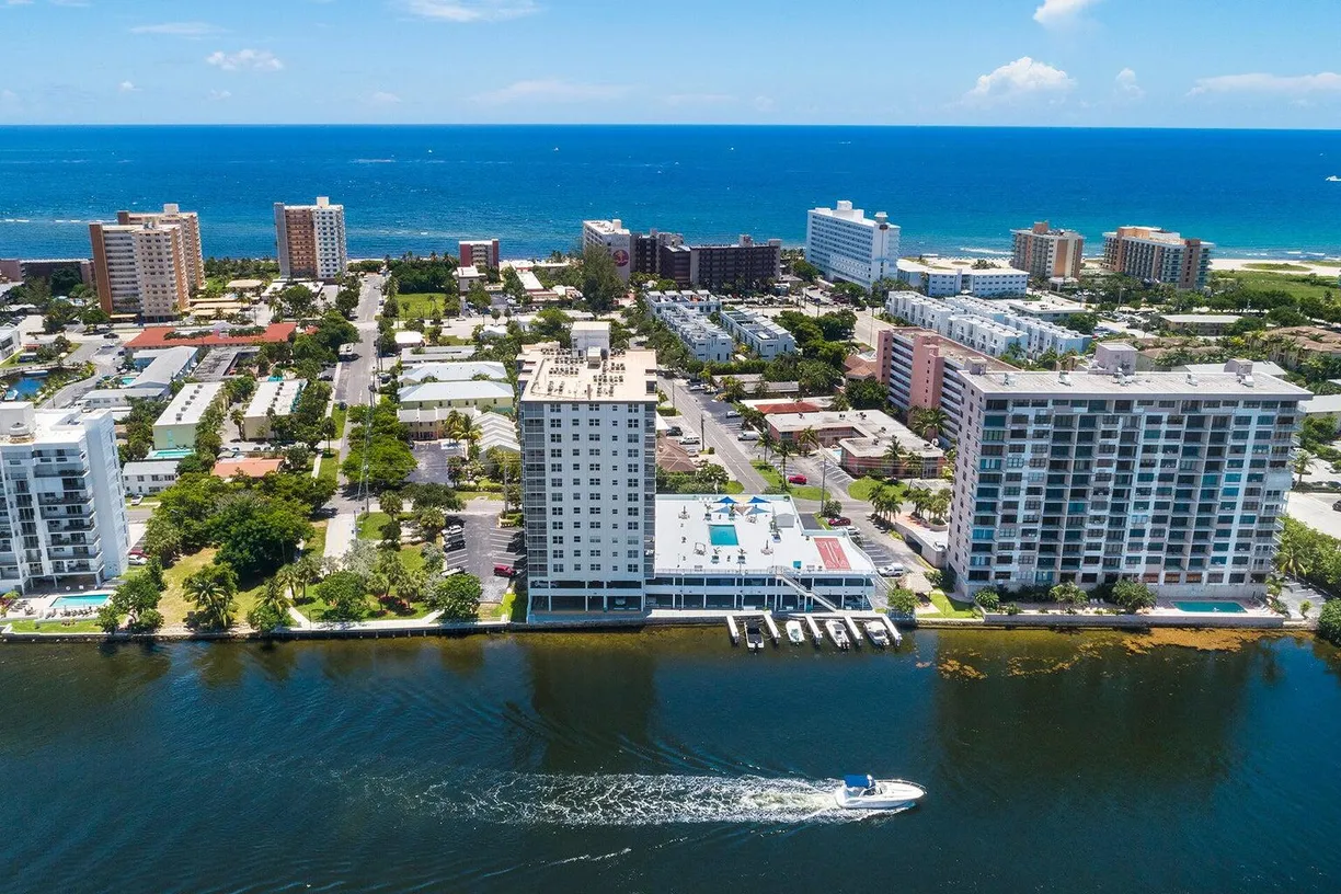 South Florida Real Estate | View 1505 N Riverside Drive, 405 | 2 Beds, 2 Baths