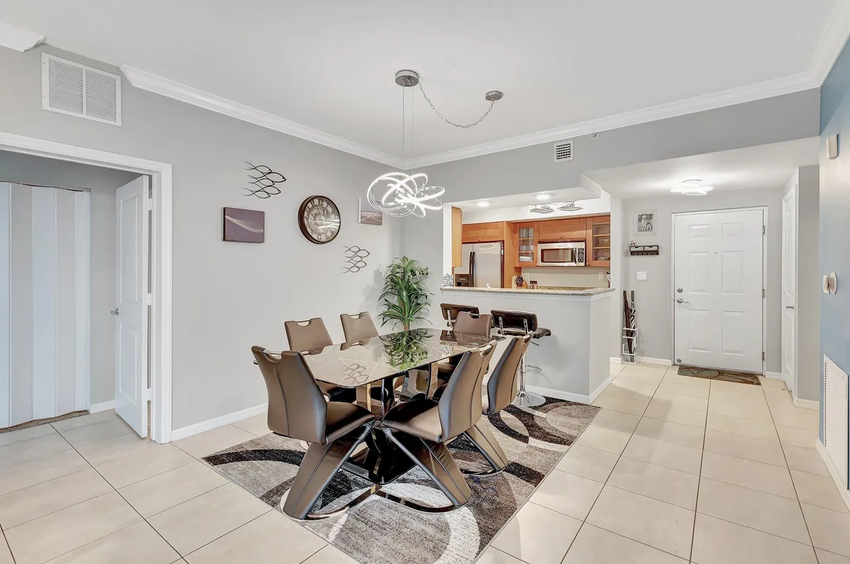 South Florida Real Estate | View 975 NW Flagler Avenue, 207 | Listing