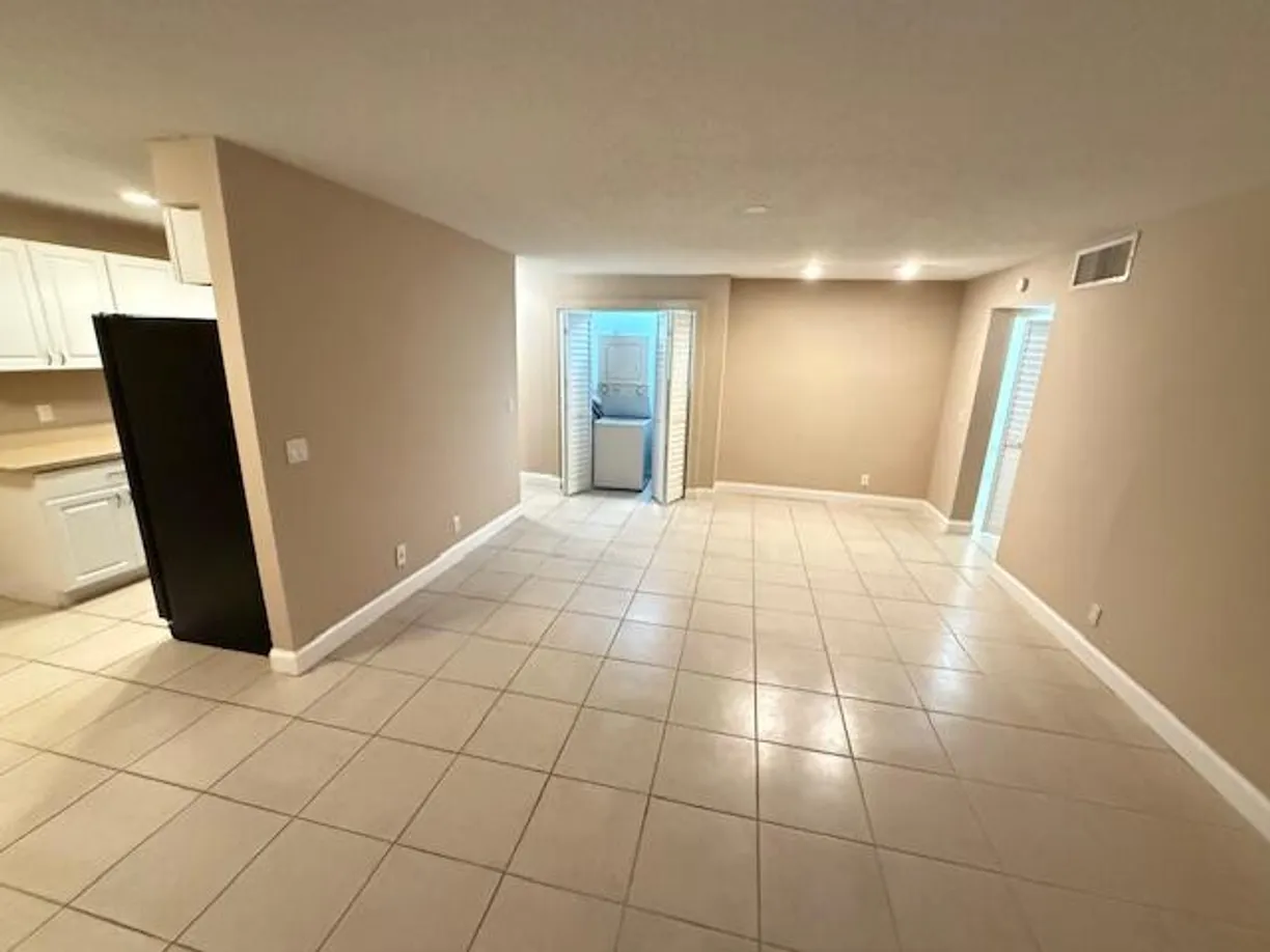 South Florida Real Estate | View 150 Pineview Road, E3 | Listing