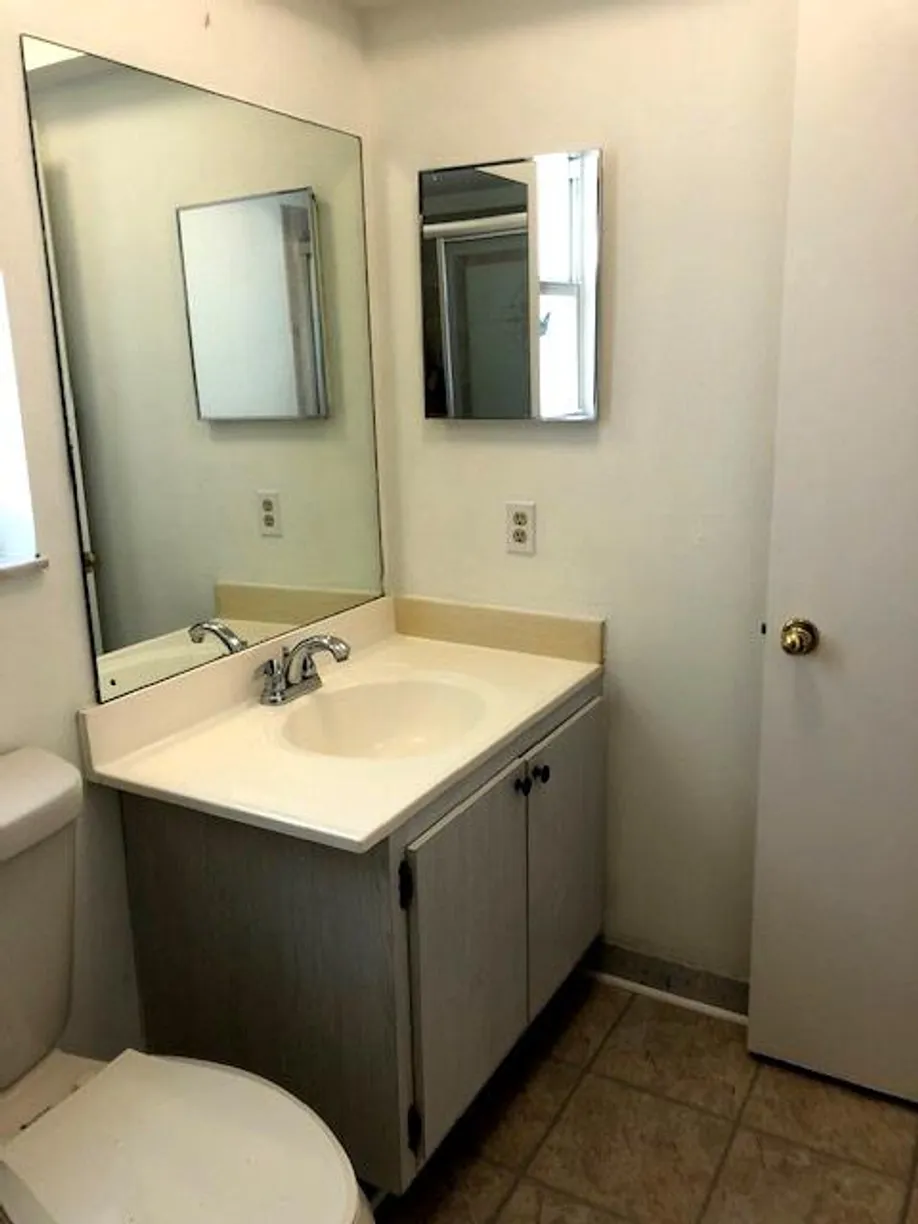 South Florida Real Estate | View 1115 Lake Terrace, 210 | Listing