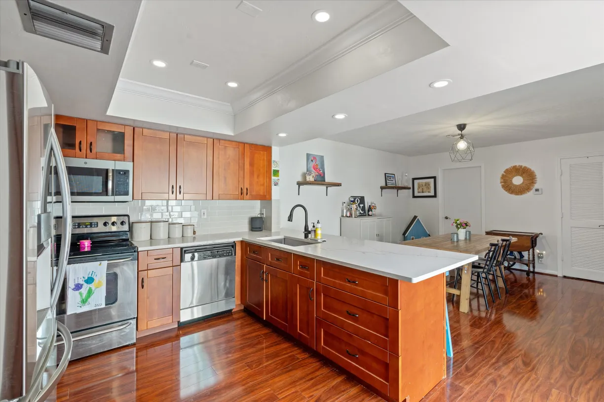 South Florida Real Estate | View 1423 SW 28th Avenue | Listing