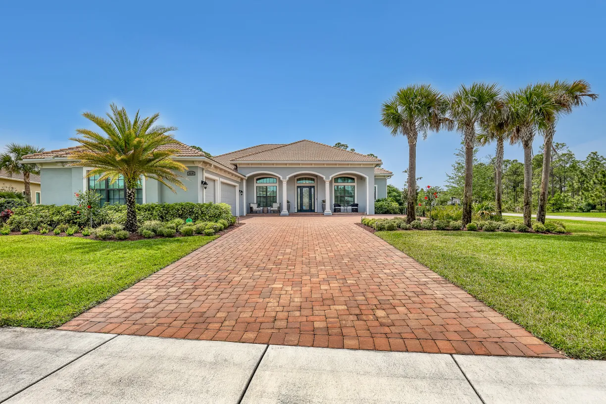 South Florida Real Estate | View 3318 SW Loriope Loop | 4 Beds, 4 Baths