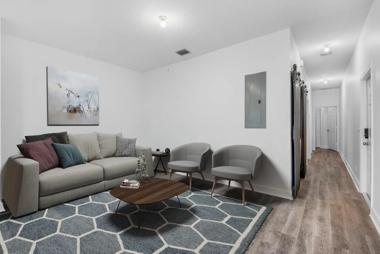 South Florida Real Estate | View 607 N F Street | Listing