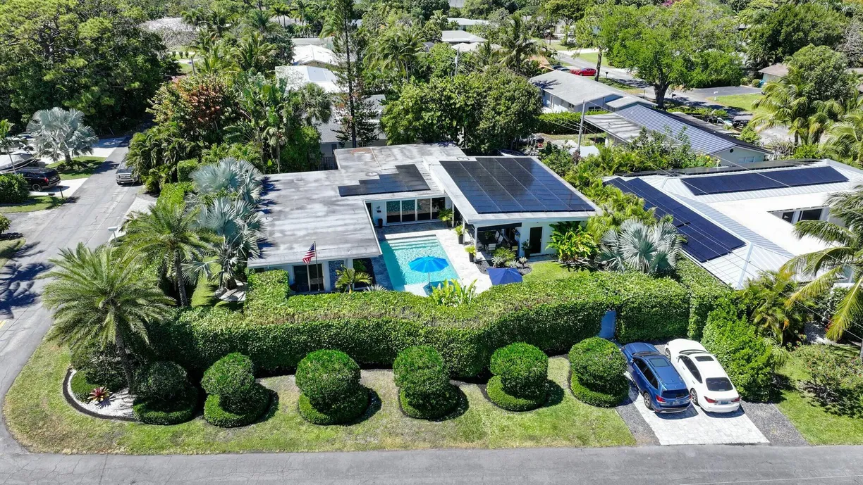 South Florida Real Estate | View 903 SW 27th Terrace | 3 Beds, 2 Baths