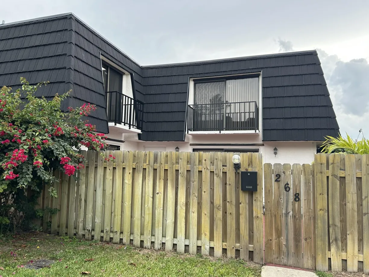 South Florida Real Estate | View 268 Woodland Road | 2 Beds, 2 Baths