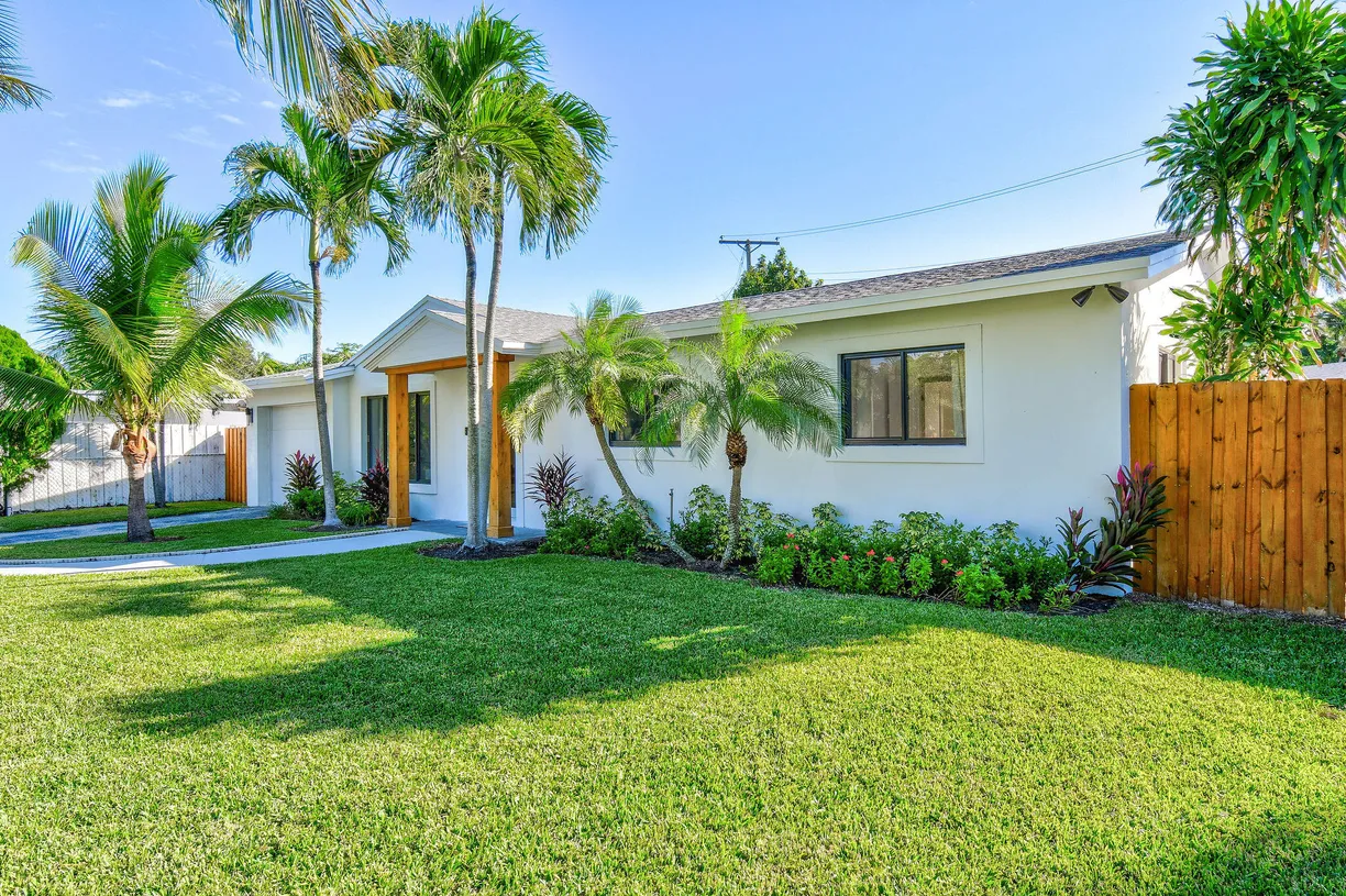 South Florida Real Estate | View 517 Rye Lane | Listing