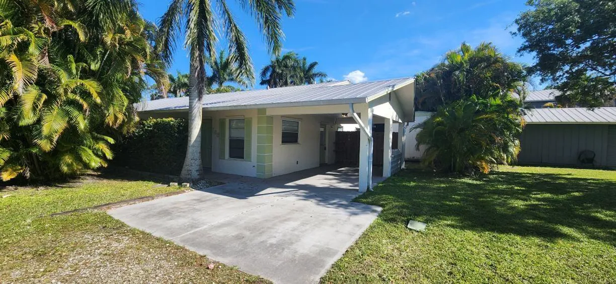 South Florida Real Estate | View 788 SW 36th Terrace | Listing