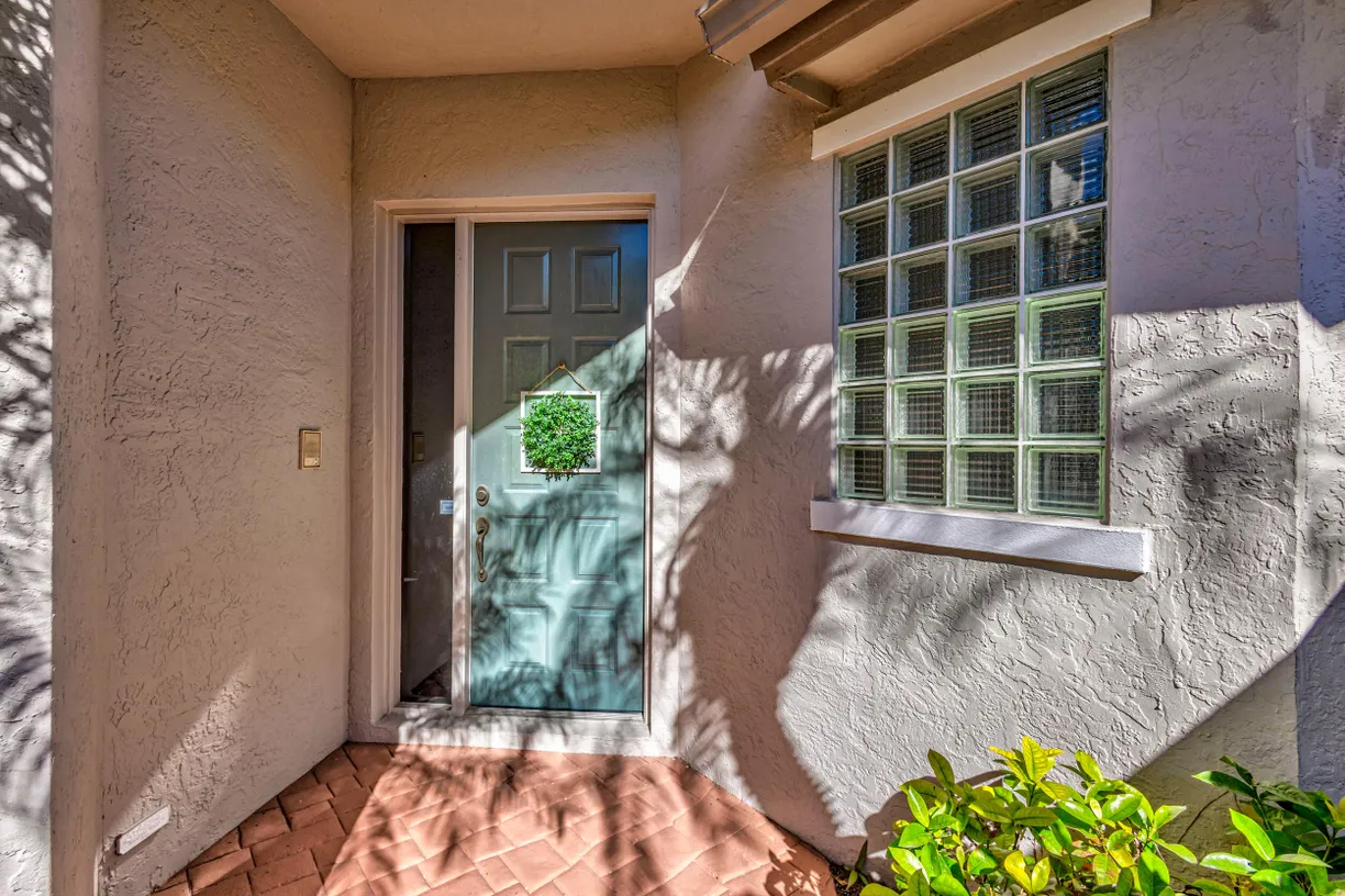 South Florida Real Estate | View 919 Augusta Pointe Drive | Listing