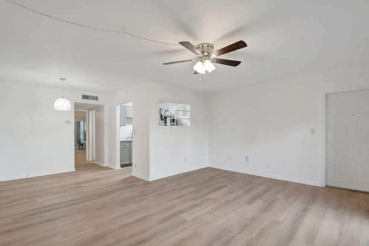 South Florida Real Estate | View 110 South Boulevard, 1c | Listing