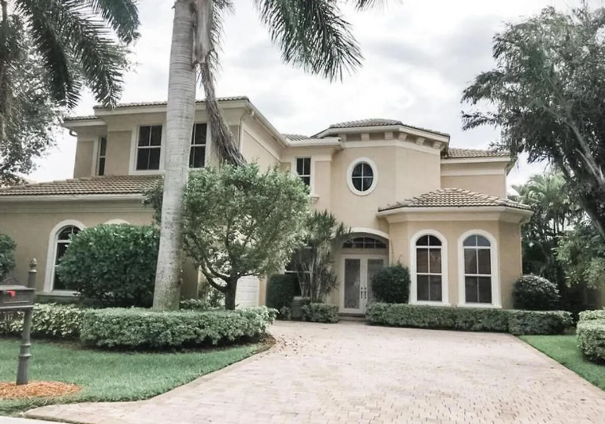 South Florida Real Estate | View 117 Tranquilla Drive | 5 Beds, 5 Baths
