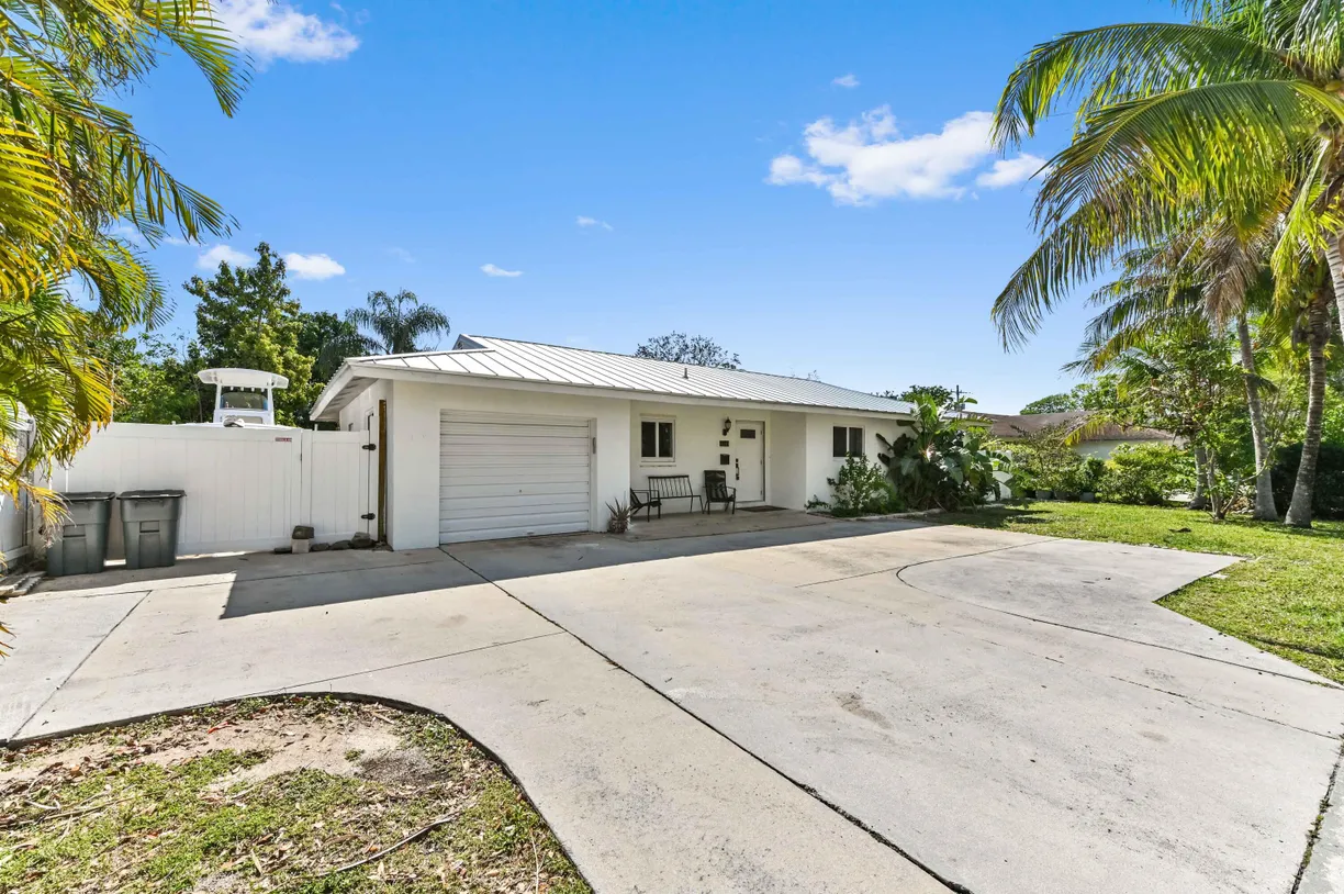 South Florida Real Estate | View 720 Prosperity Farms Road | Listing