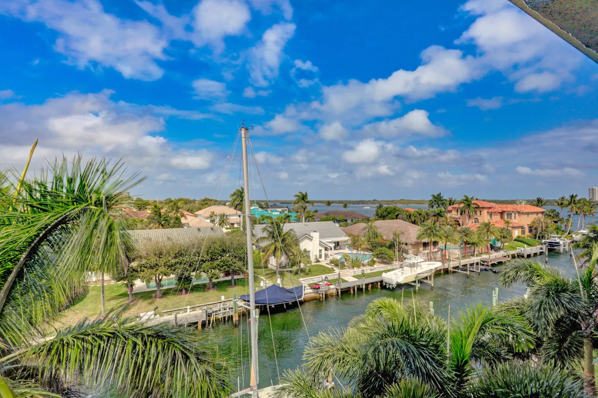 South Florida Real Estate | View 109 Paradise Harbour Boulevard, 508 | Listing
