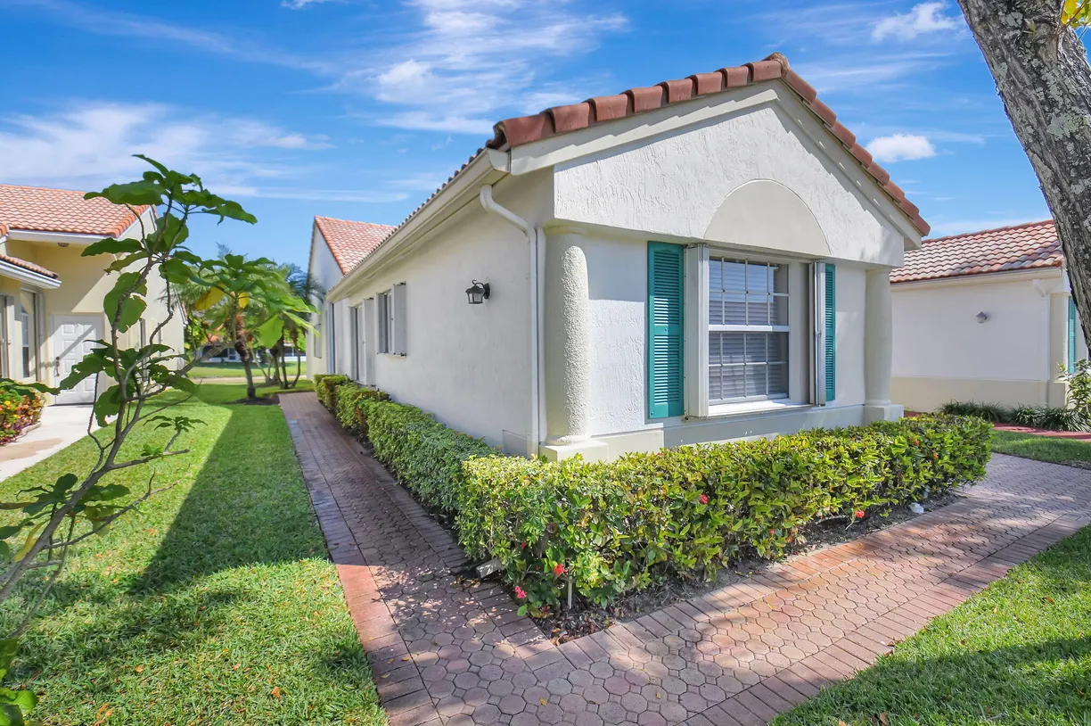 South Florida Real Estate | View 6115 Caladium Road | 3 Beds, 2 Baths