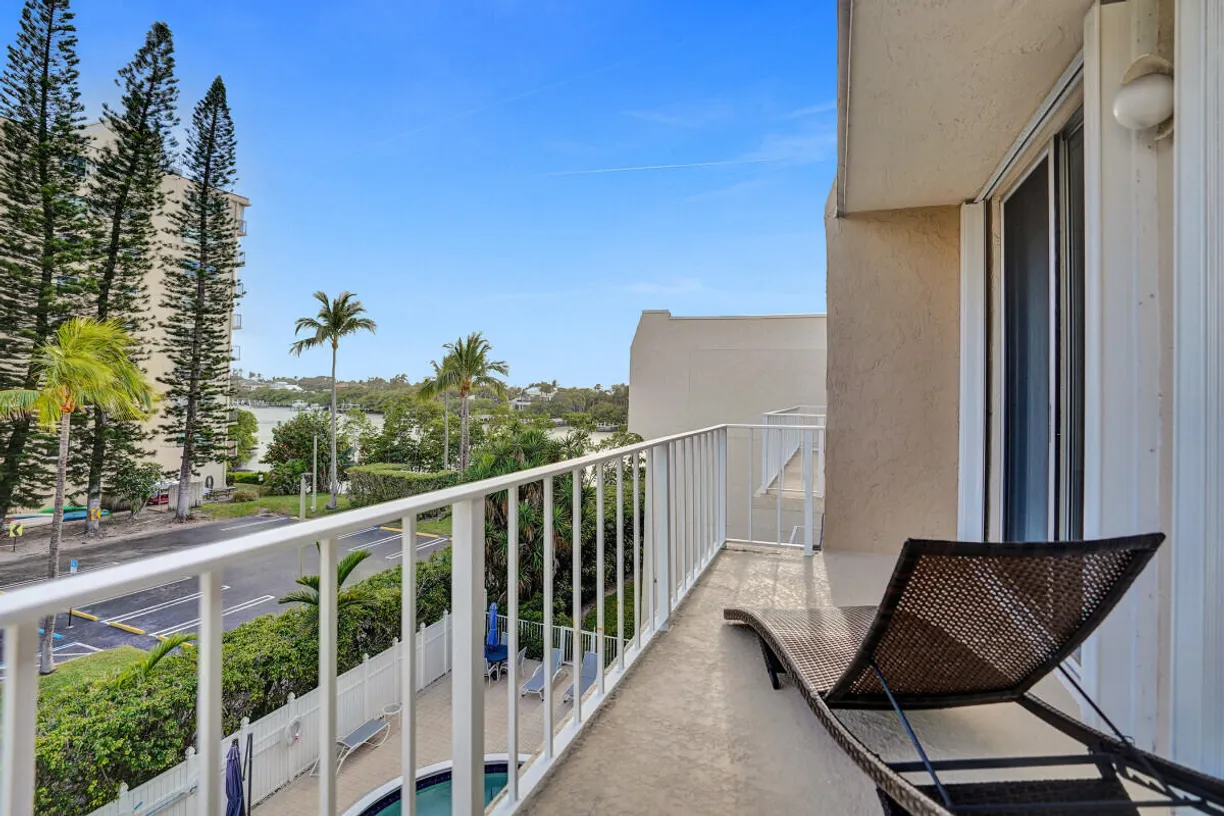 South Florida Real Estate | View 3575 S Ocean Boulevard, 406 | Listing