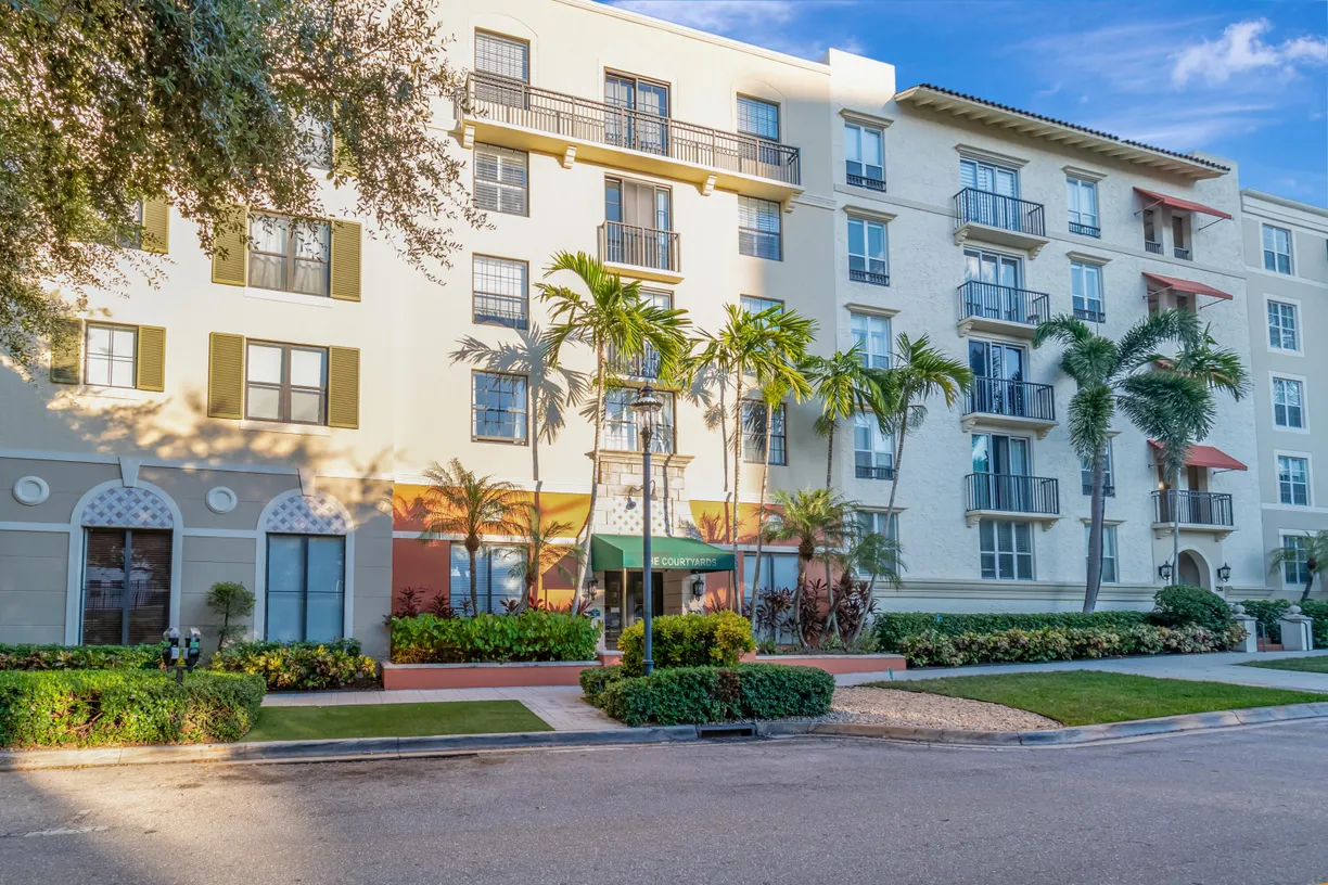 South Florida Real Estate | View 720 S Sapodilla Avenue, 206 | 2 Beds, 2 Baths