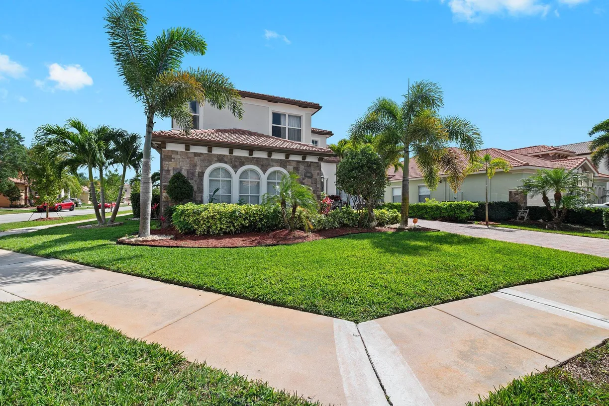 South Florida Real Estate | View 8697 Cobblestone Point Circle | Listing