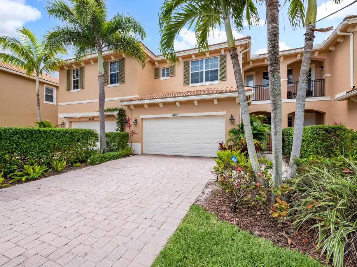 South Florida Real Estate | View 4859 Cadiz Circle Circle | 3 Beds, 3 Baths