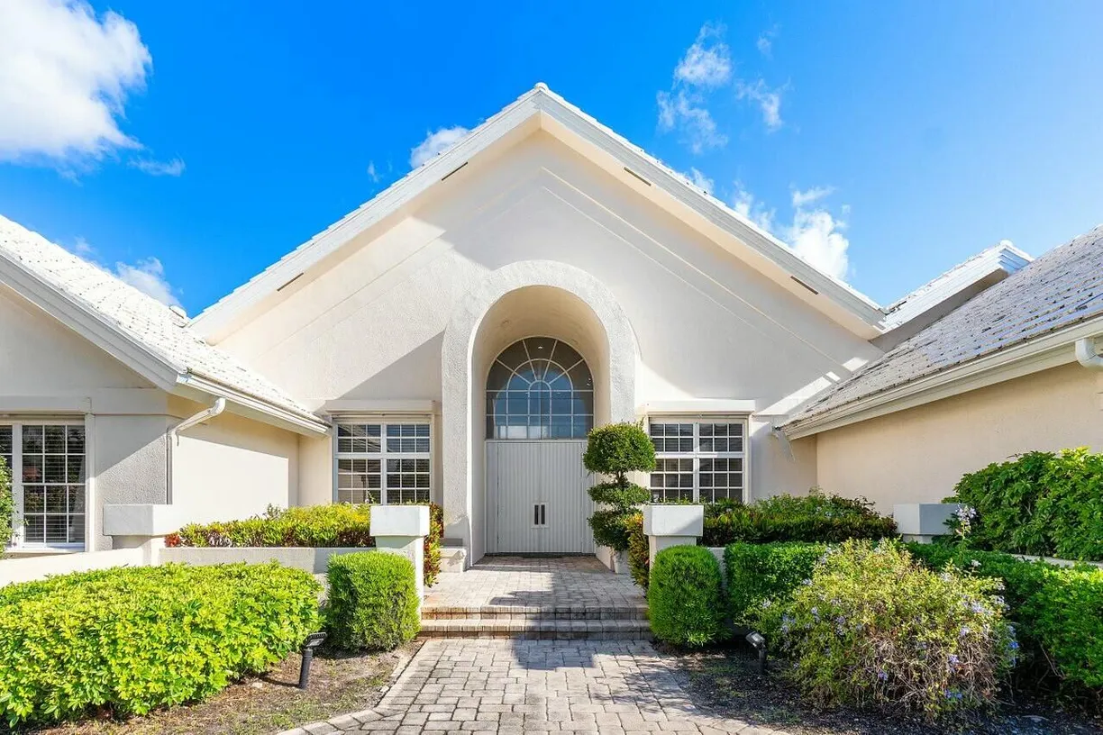 South Florida Real Estate | View 4869 Tallowwood Lane | Listing