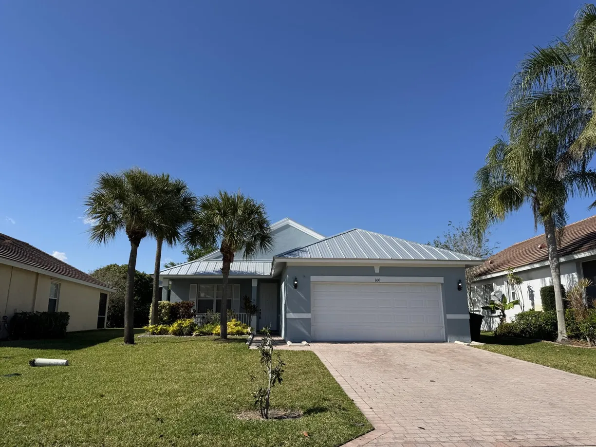 South Florida Real Estate | View 160 NW Willow Grove Avenue | 3 Beds, 2 Baths