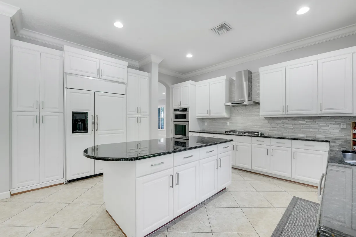 South Florida Real Estate | View 923 Mill Creek Drive | Listing