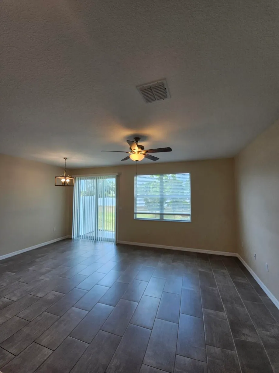 South Florida Real Estate | View 4041 Hot Springs Avenue | Listing