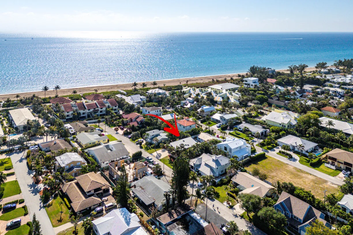 South Florida Real Estate | View 14 Sailfish Lane | 2 Beds, 2 Baths