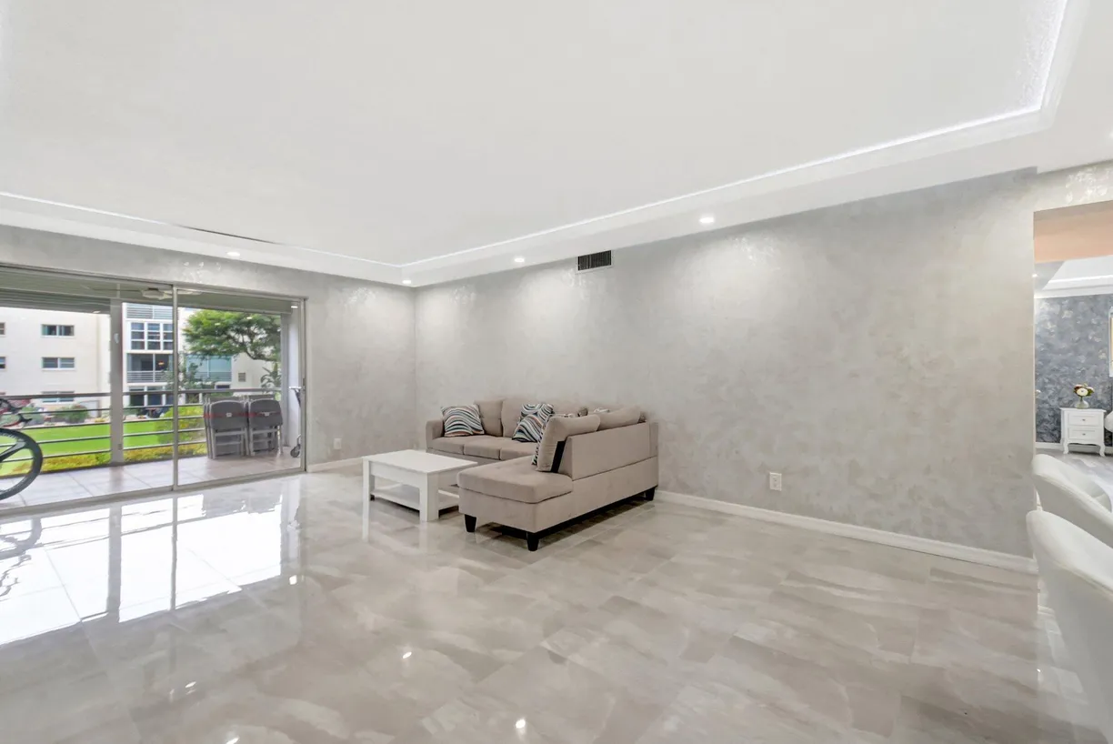 South Florida Real Estate | View 2615 NE 3rd Court, 220 | Listing