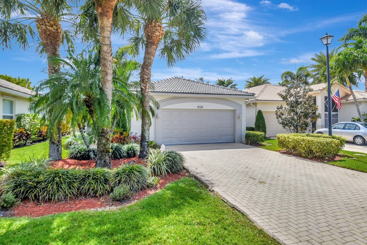 South Florida Real Estate | View 9312 Sapphire Cove Drive | 3 Beds, 2 Baths