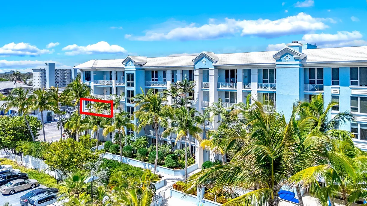 South Florida Real Estate | View 701 SE 21st Avenue, 301 | 3 Beds, 3 Baths