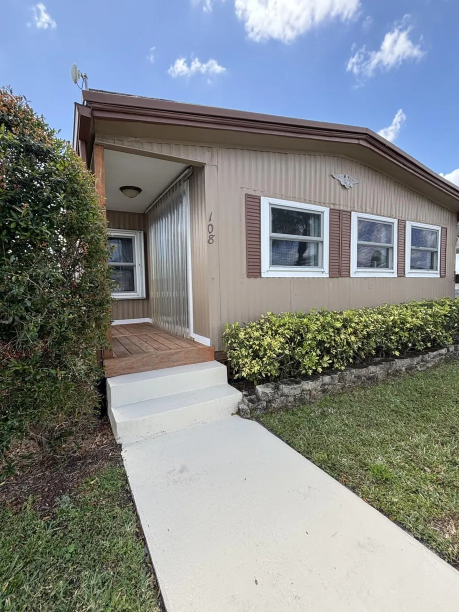 South Florida Real Estate | View 4800 SE Federal Highway, 108 | Listing
