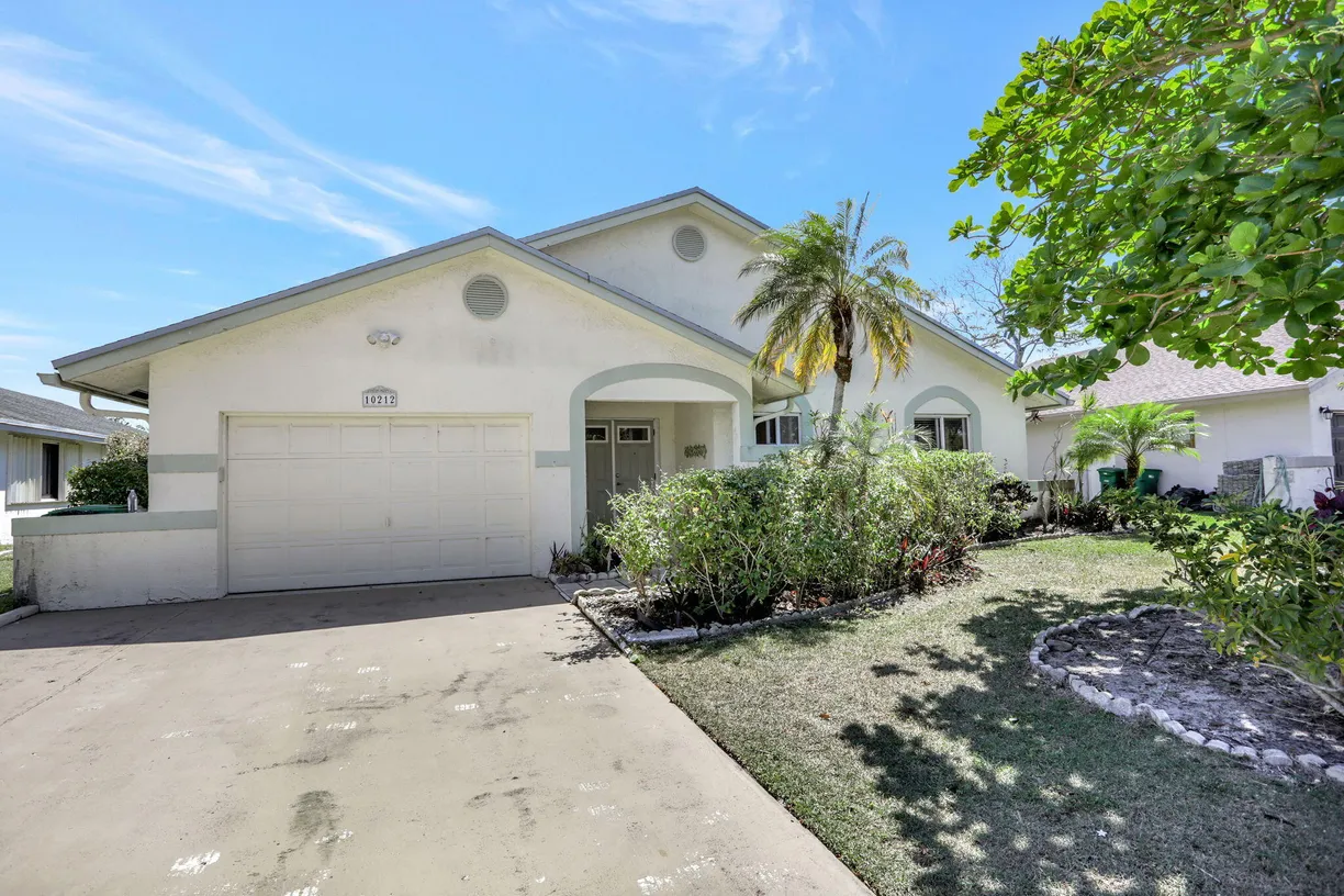 South Florida Real Estate | View 10212 NW 71st Place | Listing