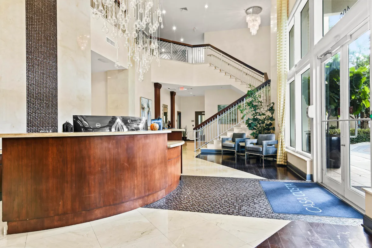 South Florida Real Estate | View 450 N Federal Hwy Th 302 Highway, 302 | Listing