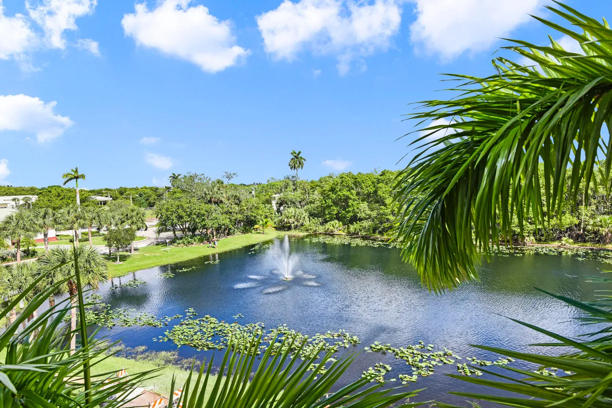 South Florida Real Estate | View 450 N Federal Hwy Th 302 Highway, 302 | 3 Beds, 2 Baths