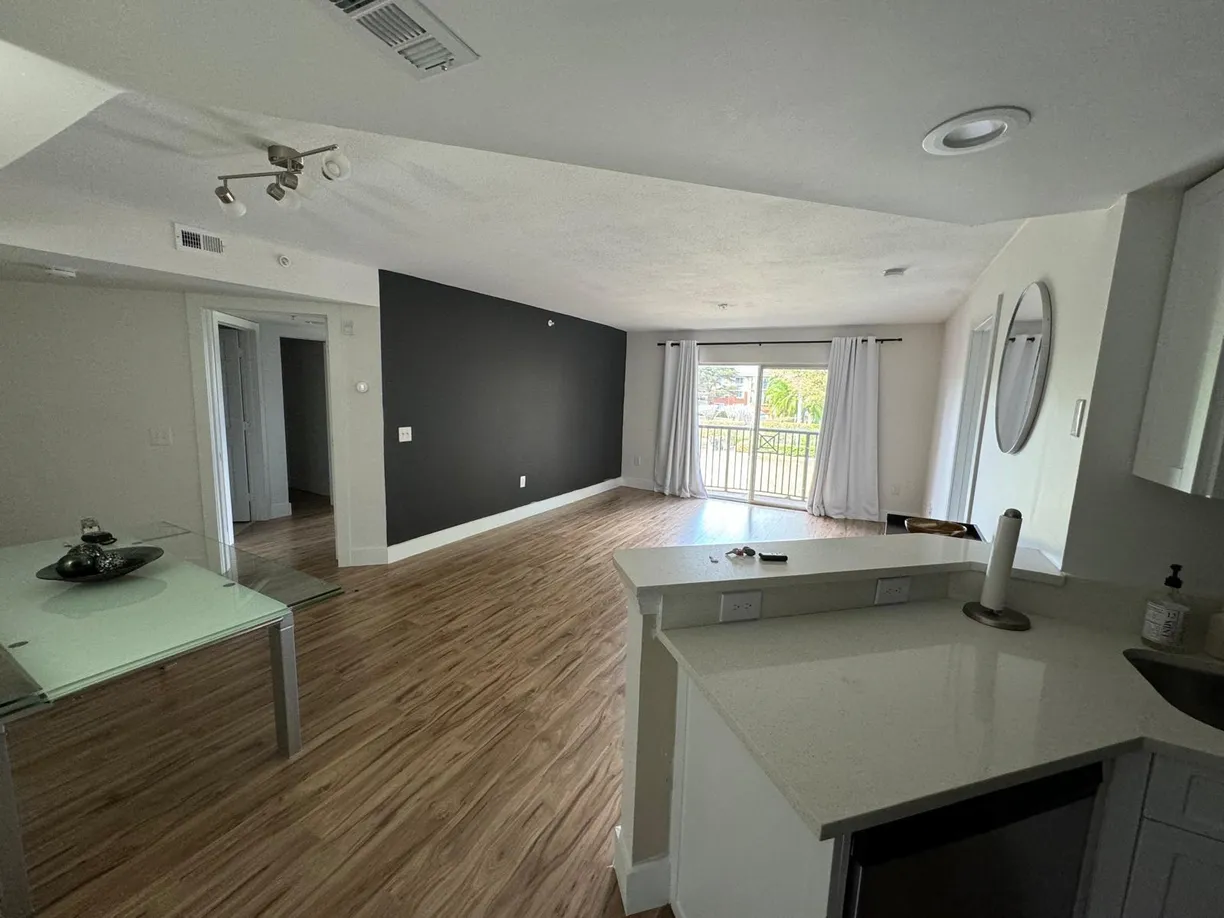 South Florida Real Estate | View 4155 N Haverhill Road, 1405 | Listing