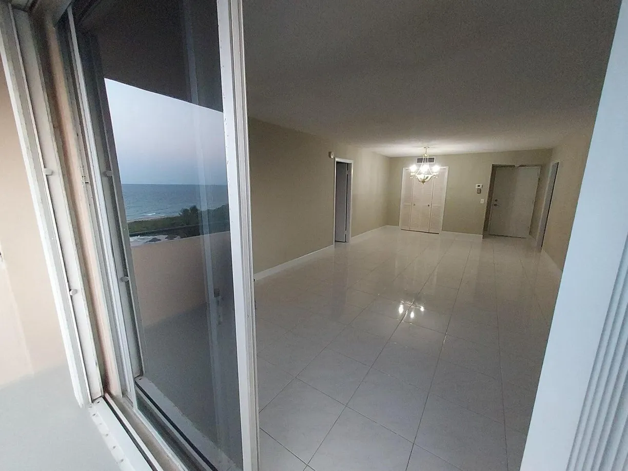 South Florida Real Estate | View 2000 S Ocean Boulevard, 5c | Listing