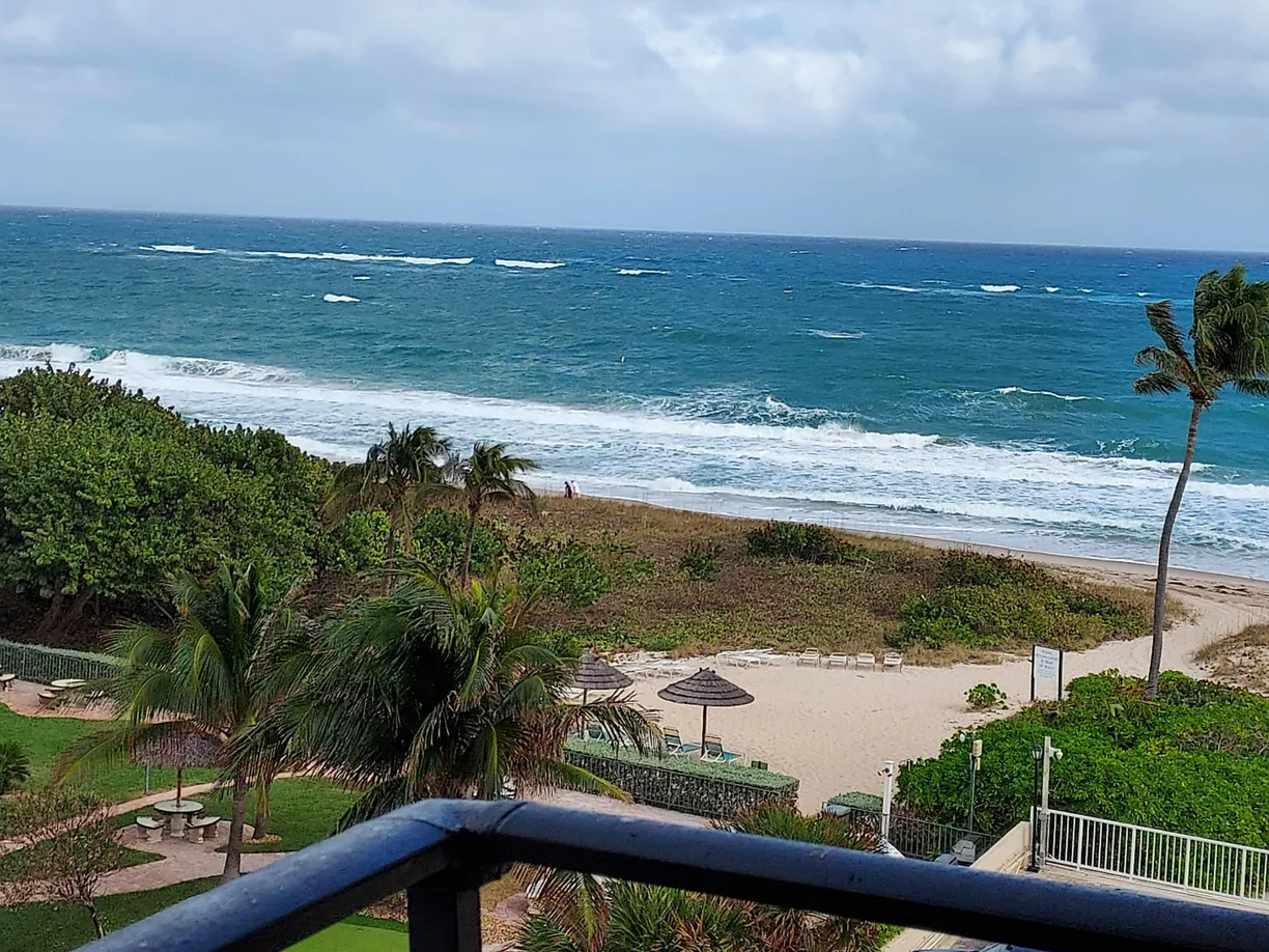 South Florida Real Estate | View 2000 S Ocean Boulevard, 5c | 2 Beds, 2 Baths